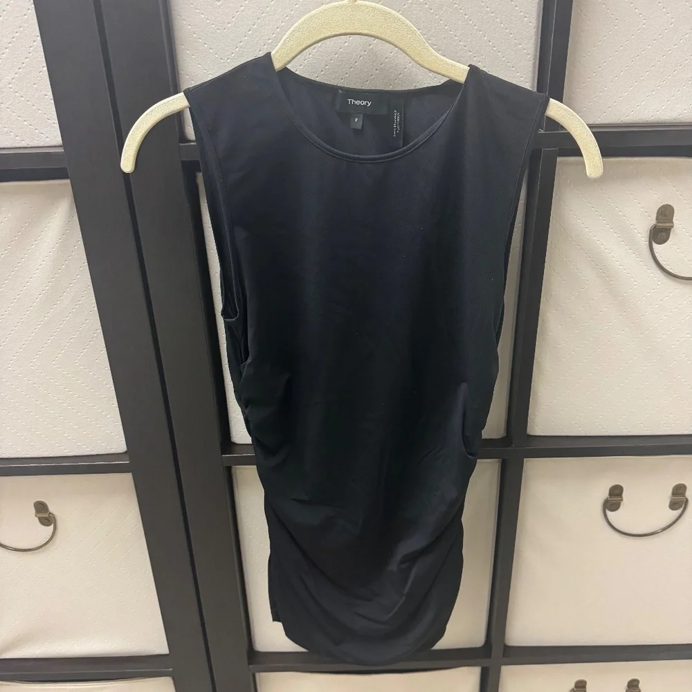 THEORY RUCHED TANK TOP - Picture 3 of 4
